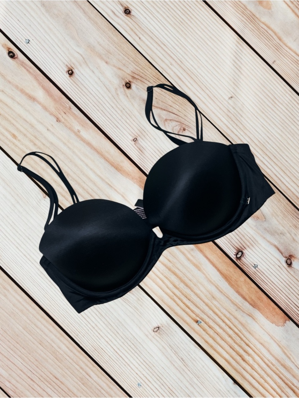 Victorias Secret 32D very sexy multiway black bra